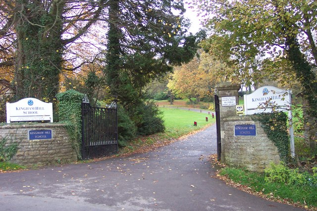 Entrance to Kingham Hill School - geograph.org.uk - 280069